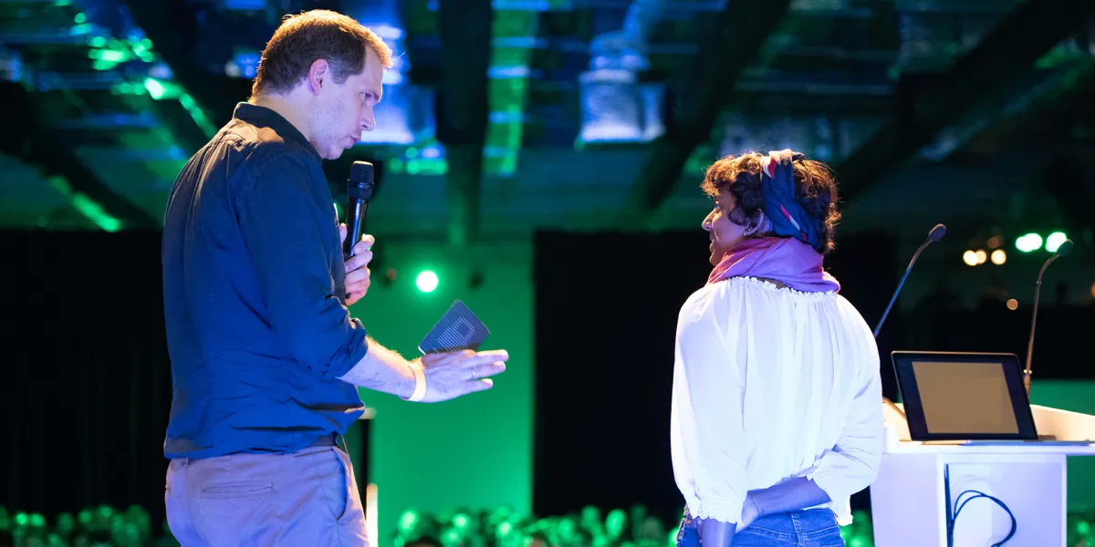 Emcee Tips for a Conference or Meetup