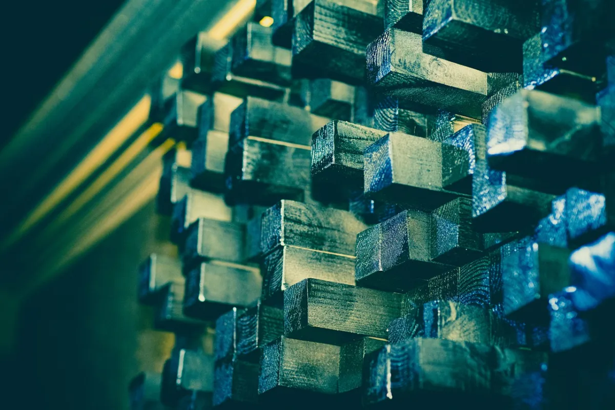 How and When to Use AI to Augment Traditional Analytics