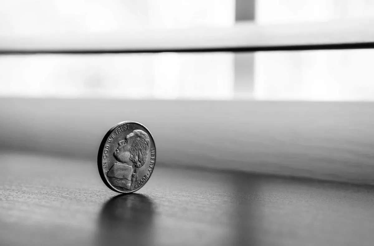 GraphQL and Graph Data: Two Sides of the Same Coin?