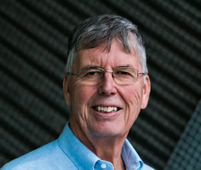 Dr. Michael Stonebraker: A Short History of Database Systems
