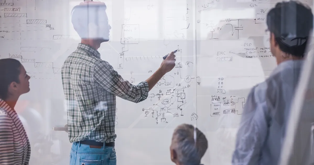 DevOps at Schneider: a Meaningful Journey of Engaging People into Change