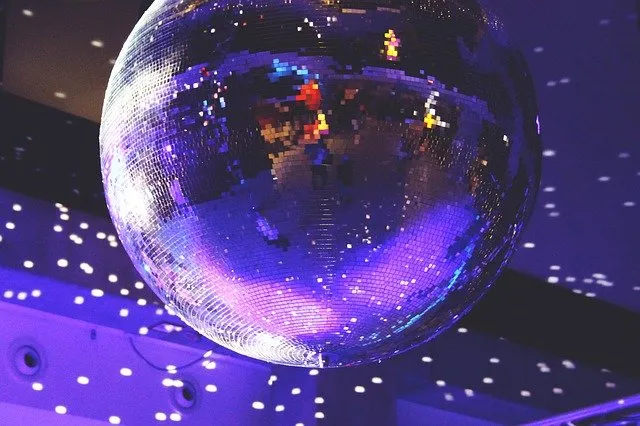 Kubernetes 1.23: Dual Stack IPv4/IPv6, CronJobs, Ephemeral Volumes