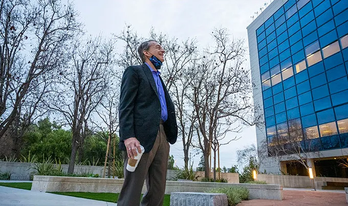 What Intel’s Fab-for-Hire Plan Could Offer Hyperscale Cloud Platforms