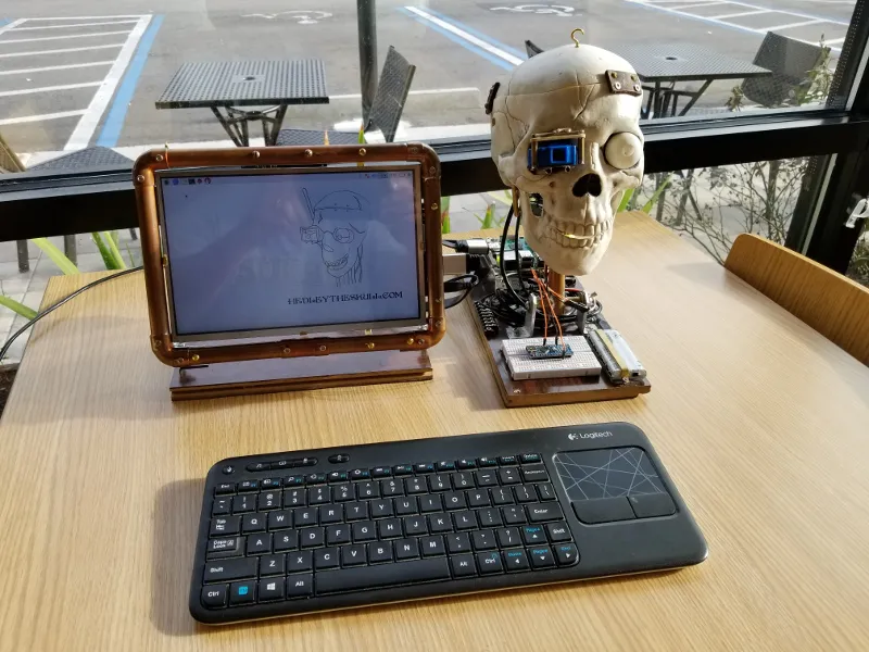 Off-The-Shelf Hacker: Building the Skull Top Computer Monitor