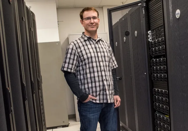 CentOS Creator Gregory Kurtzer Discusses His New Distro, Rocky Linux